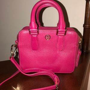 Tory Burch Shrunken Boxy Robinson Pink